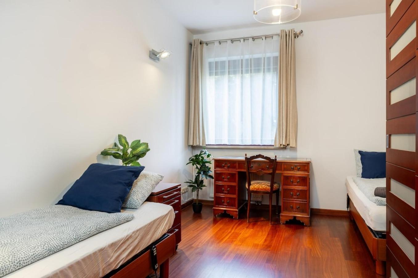 Royal Retreat Luxury Apartment Lazienki Park Warschau Buitenkant foto